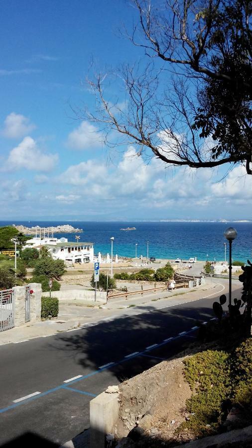 Appartamento Splendido mono vista mare con wi fi a 100 mt da spiaggia Santa Teresa di Gallura Esterno foto